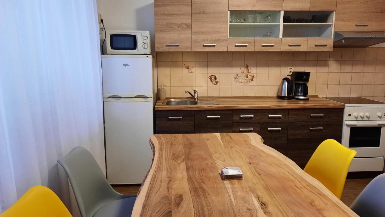 Apartmany U Jirousu 捷克布杰约维采 外观 照片
