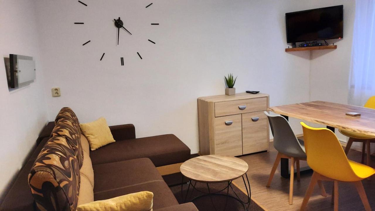 Apartmany U Jirousu 捷克布杰约维采 外观 照片